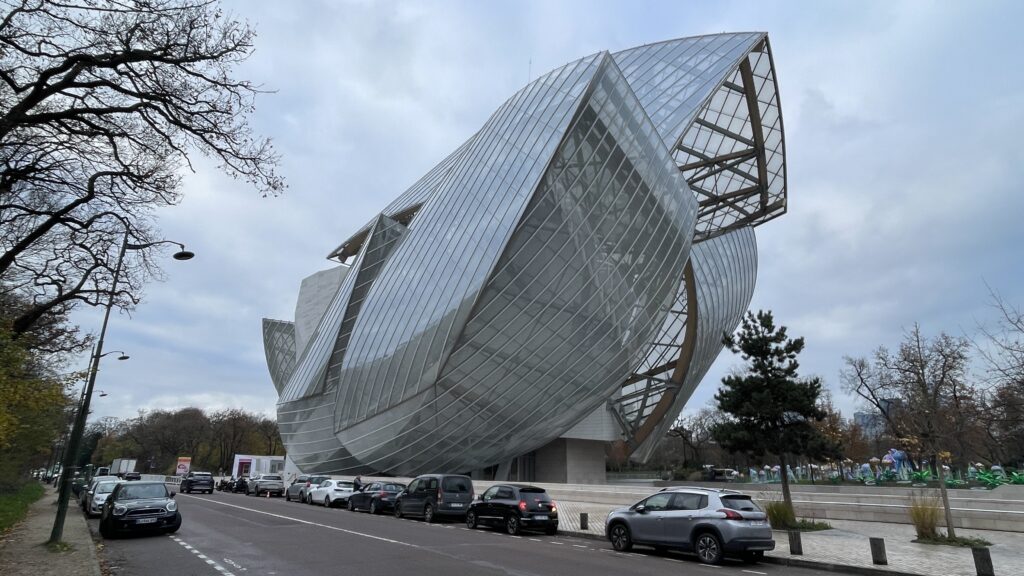 La Fondation Louis Vuitton architecture de Frank Gerhy